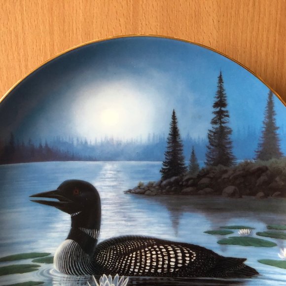 Terry Mclean - Wilderness Call Ontario's Common Loon ltd 12500 collector's plate - Picture 2 of 4